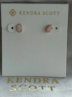 Kendra Scott pink earrings